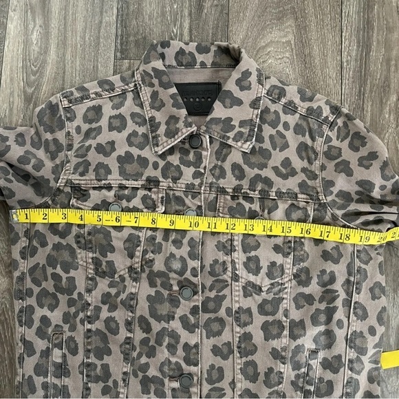 Blank Nyc Printed Denim Jacket in Catwalk XS - Picture 5 of 6